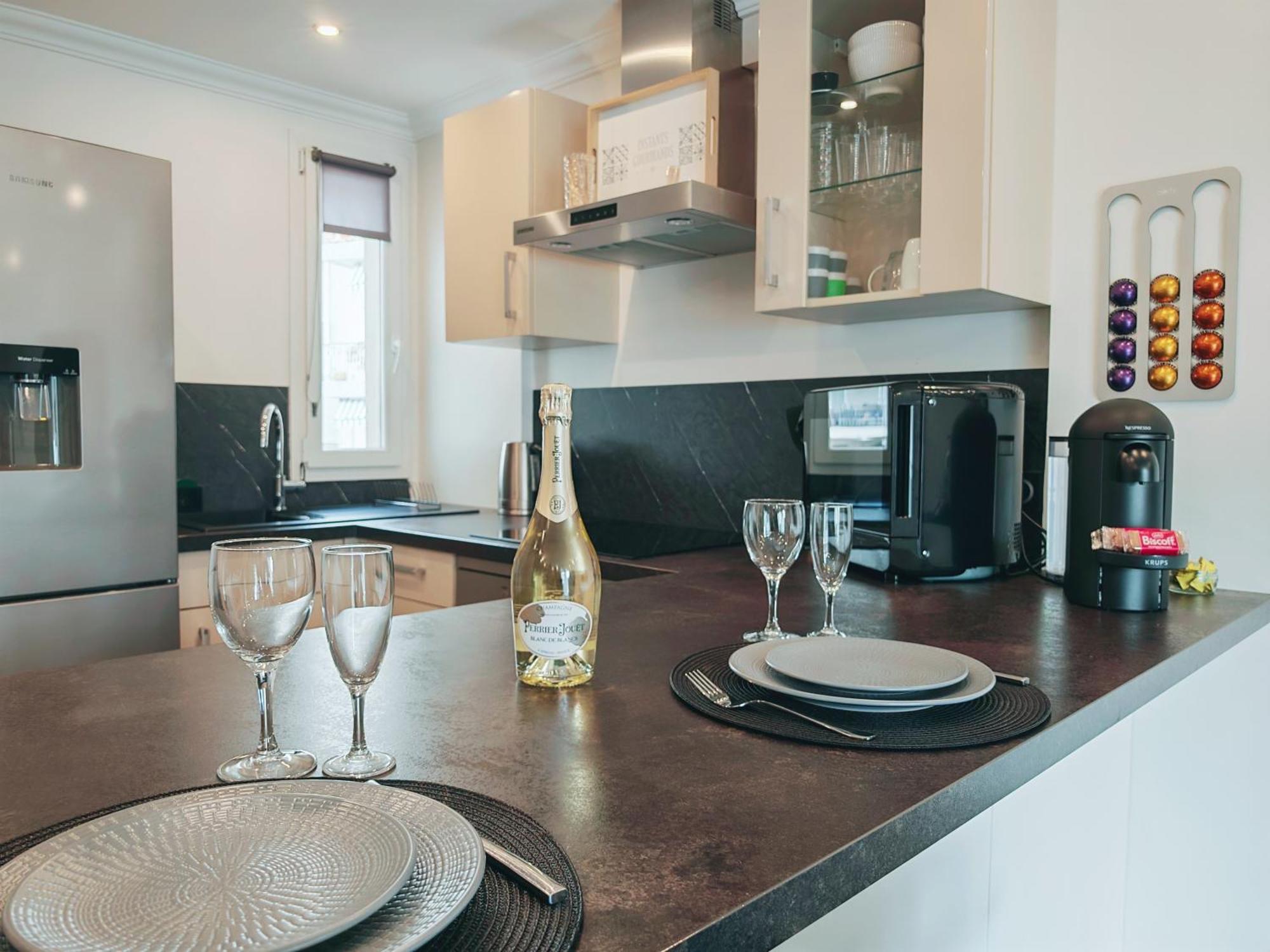 Magnifique Appartement Le Cannet,Cannes, Parking, Wifi エクステリア 写真